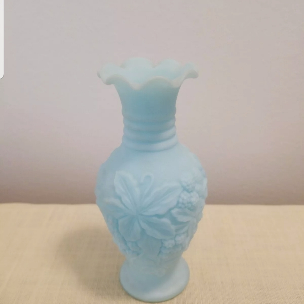 Vintage Imperial Glass. Blue glass Loganberry P